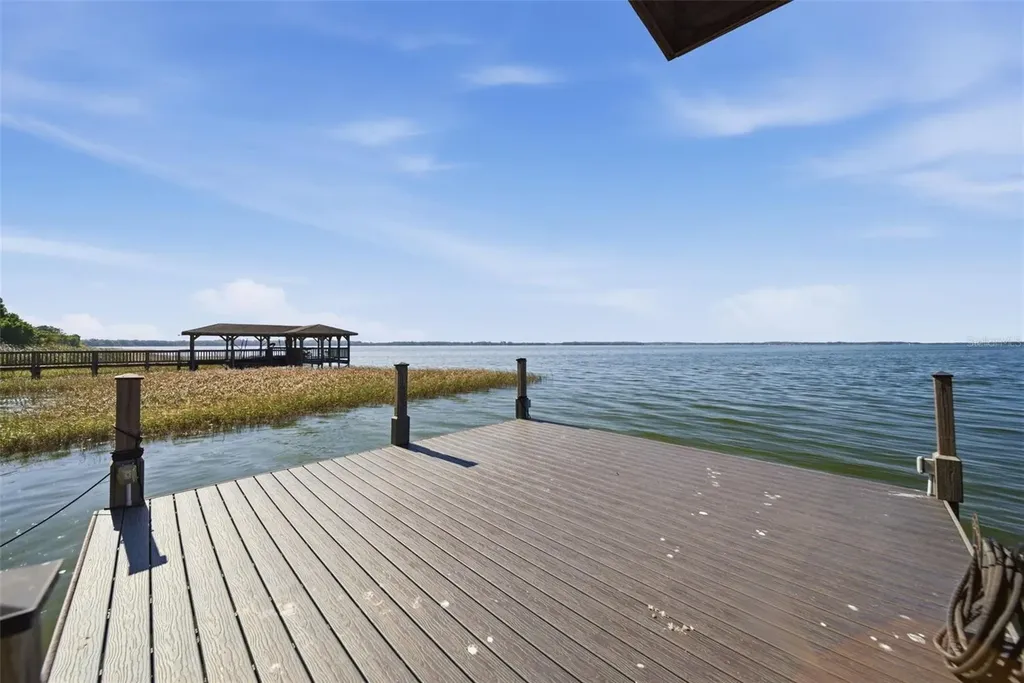 7250 Treasure Island Road Leesburg FL 34788