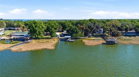 7250 Treasure Island Road Leesburg FL 34788