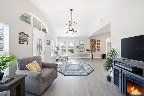 7250 Treasure Island Road Leesburg FL 34788