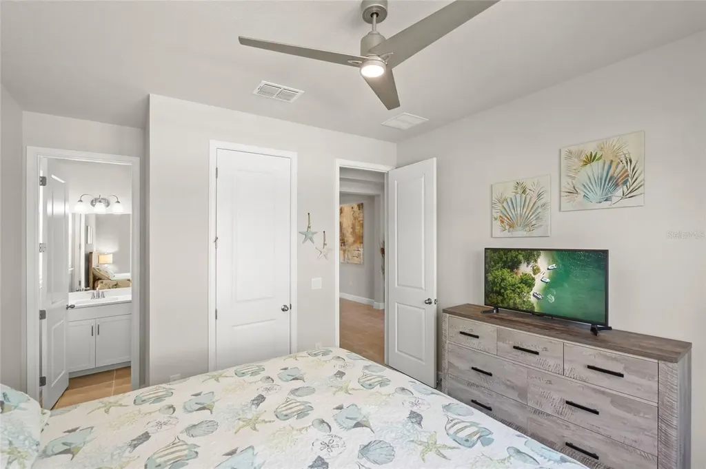 8600 Sundance Loop Sarasota FL 34238