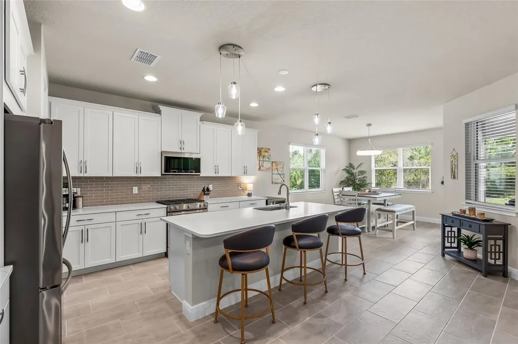 8600 Sundance Loop Sarasota FL 34238