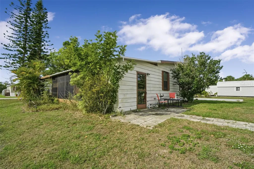 8200 Archie Street Englewood FL 34224