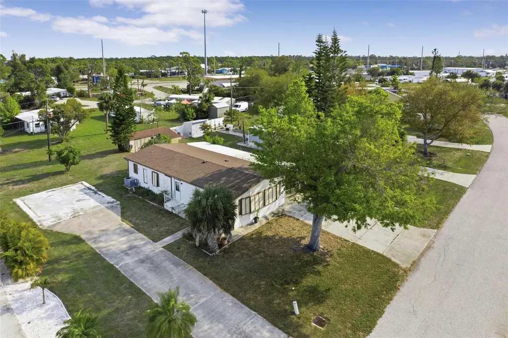 8200 Archie Street Englewood FL 34224