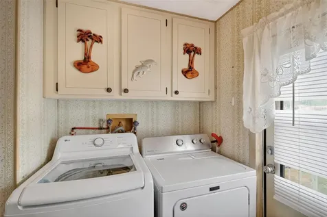 8200 Archie Street Englewood FL 34224