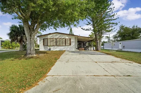 8200 Archie Street Englewood FL 34224