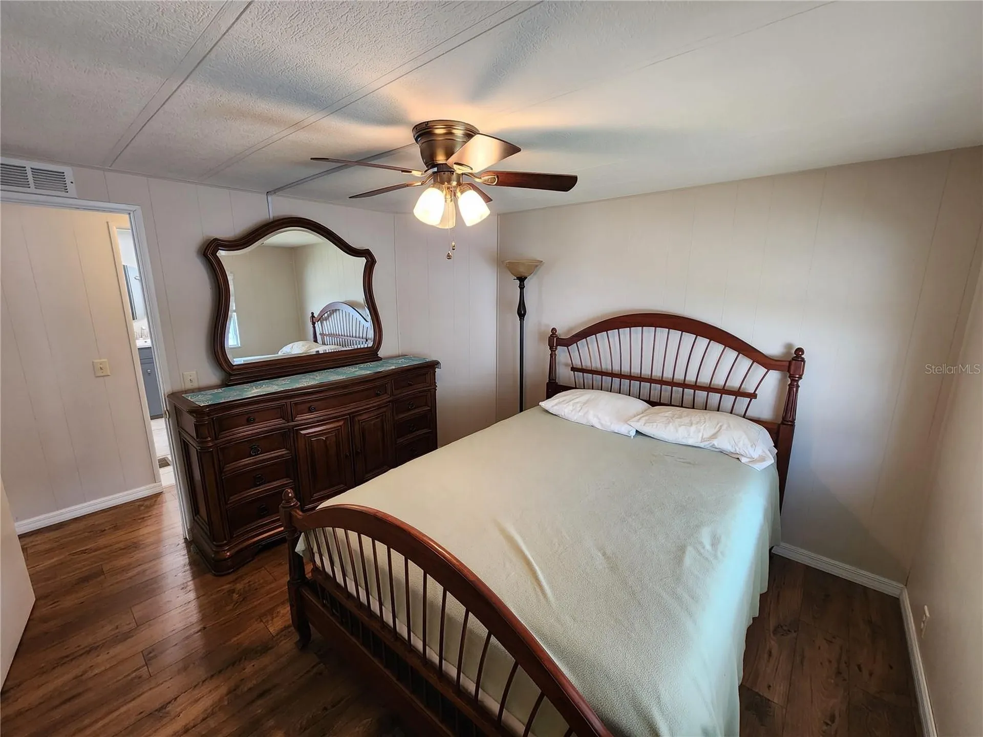 808 53rd Avenue E Bradenton FL 34203