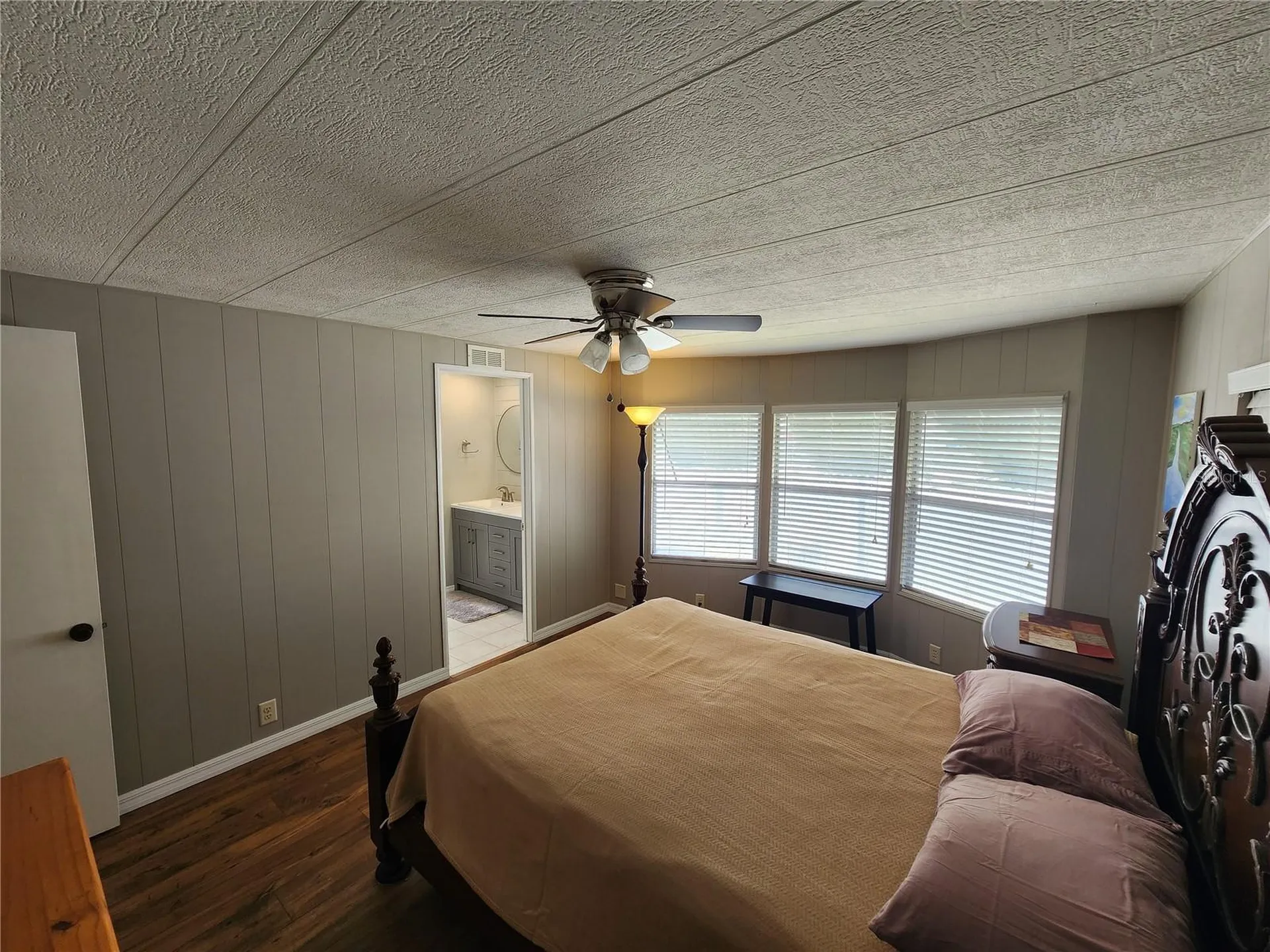 808 53rd Avenue E Bradenton FL 34203