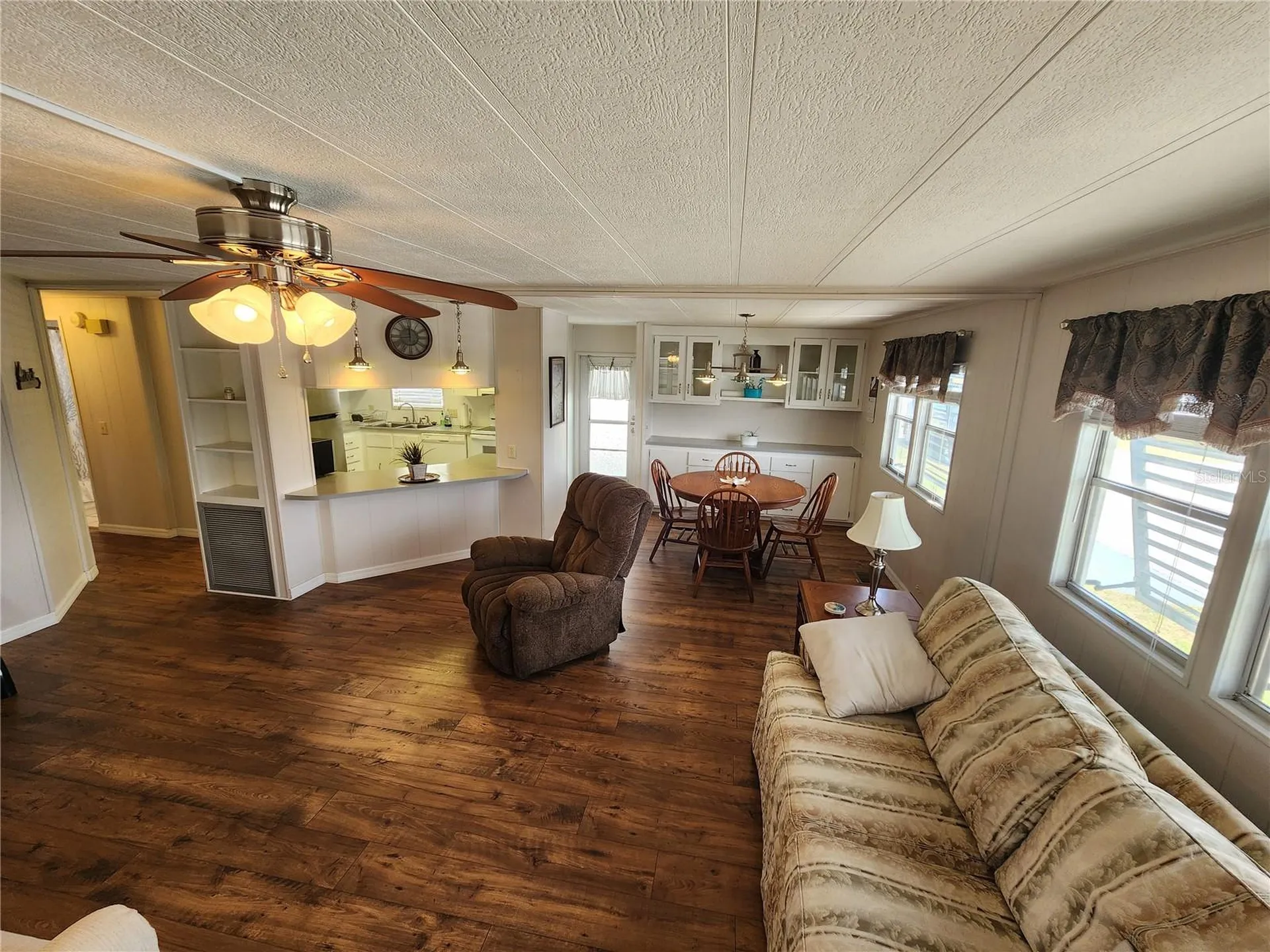 808 53rd Avenue E Bradenton FL 34203