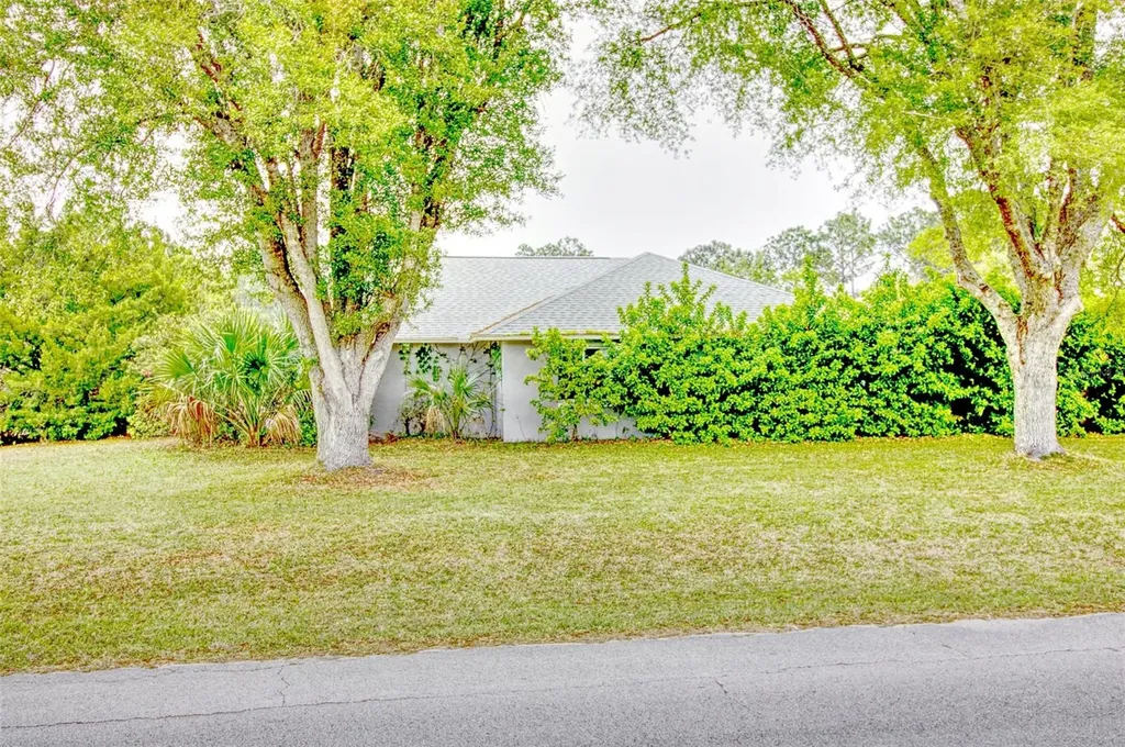 2 Seagirt Court Palm Coast FL 32164