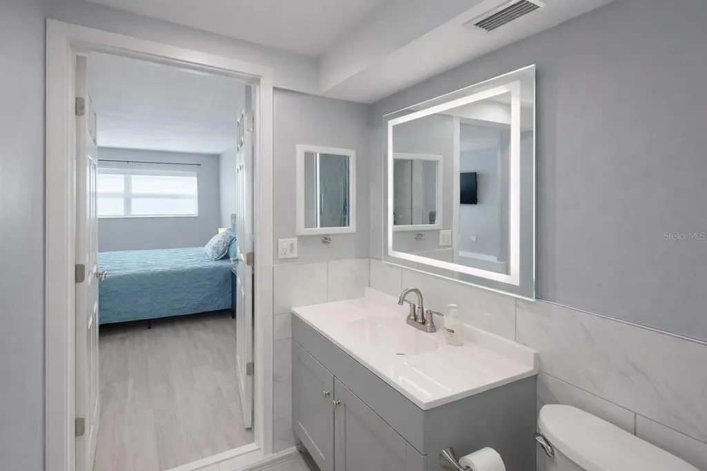 5575 Gulf Boulevard St Pete Beach FL 33706