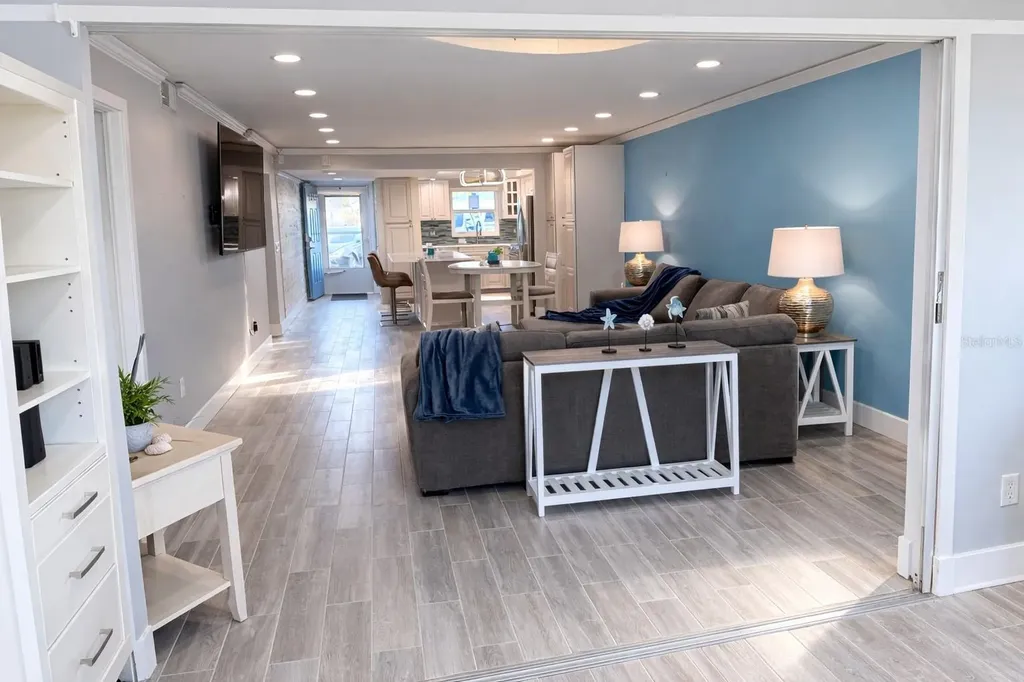 5575 Gulf Boulevard St Pete Beach FL 33706
