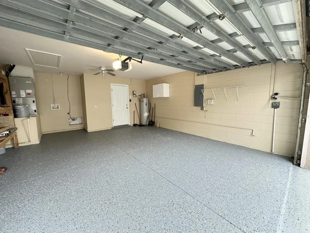 931 Hunter Lane Tarpon Springs FL 34689