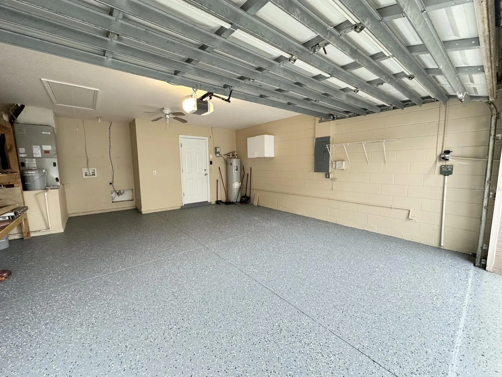 931 Hunter Lane Tarpon Springs FL 34689