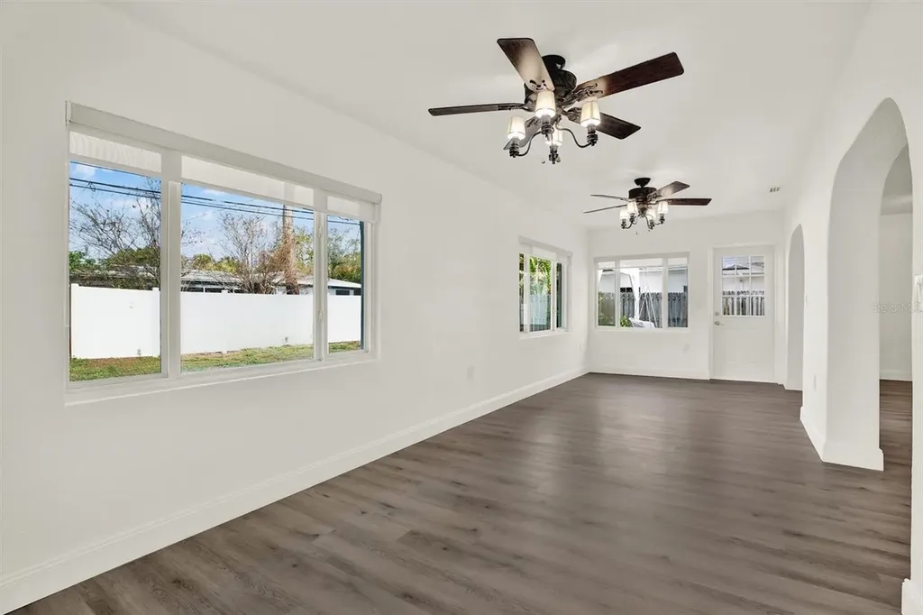 4510 NE Helena Street NE St Petersburg FL 33703