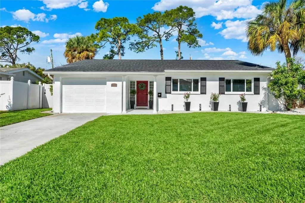 4510 NE Helena Street NE St Petersburg FL 33703