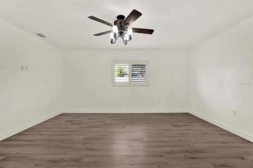 4510 NE Helena Street NE St Petersburg FL 33703