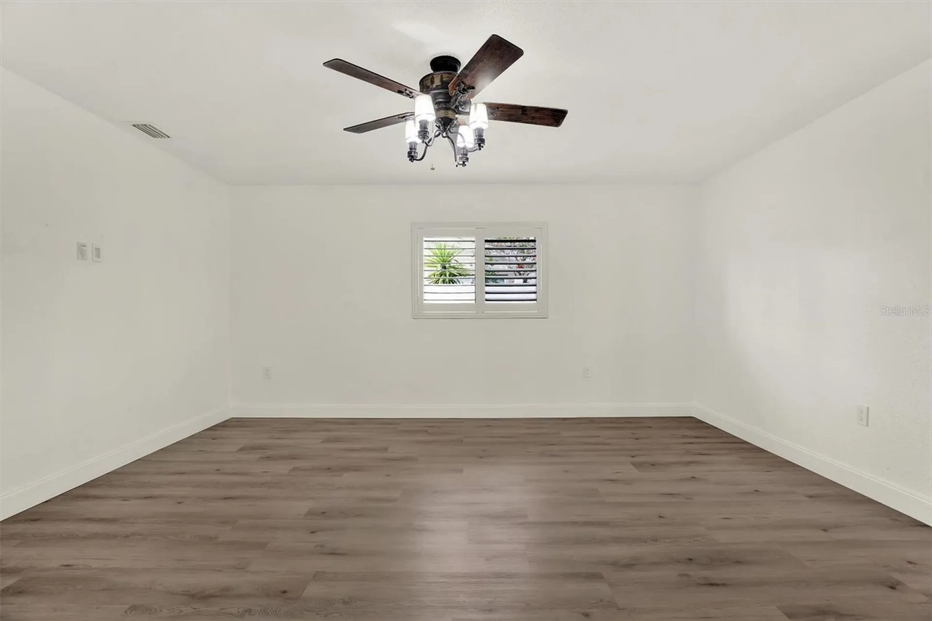 4510 NE Helena Street NE St Petersburg FL 33703