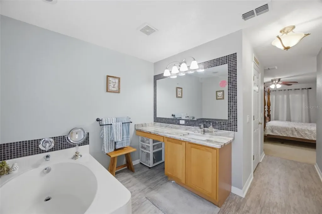4517 SE 28th Street Ocala FL 34480