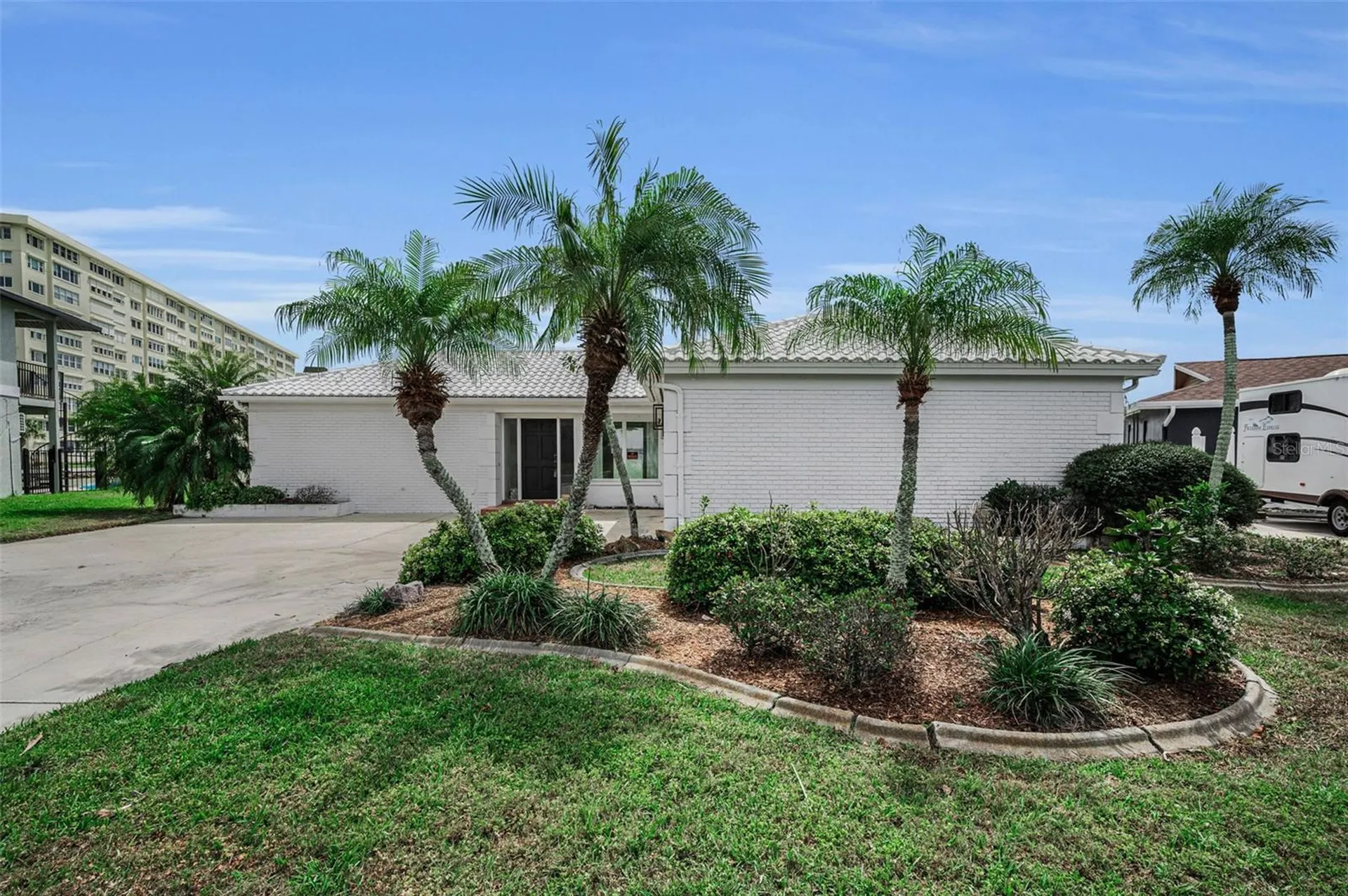 11566 47th Avenue N St Petersburg FL 33708