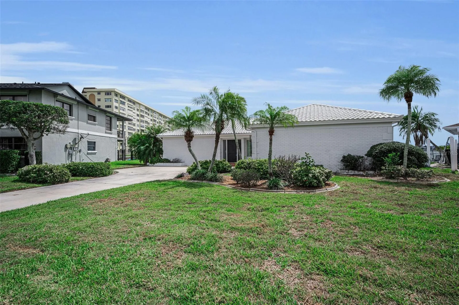 11566 47th Avenue N St Petersburg FL 33708