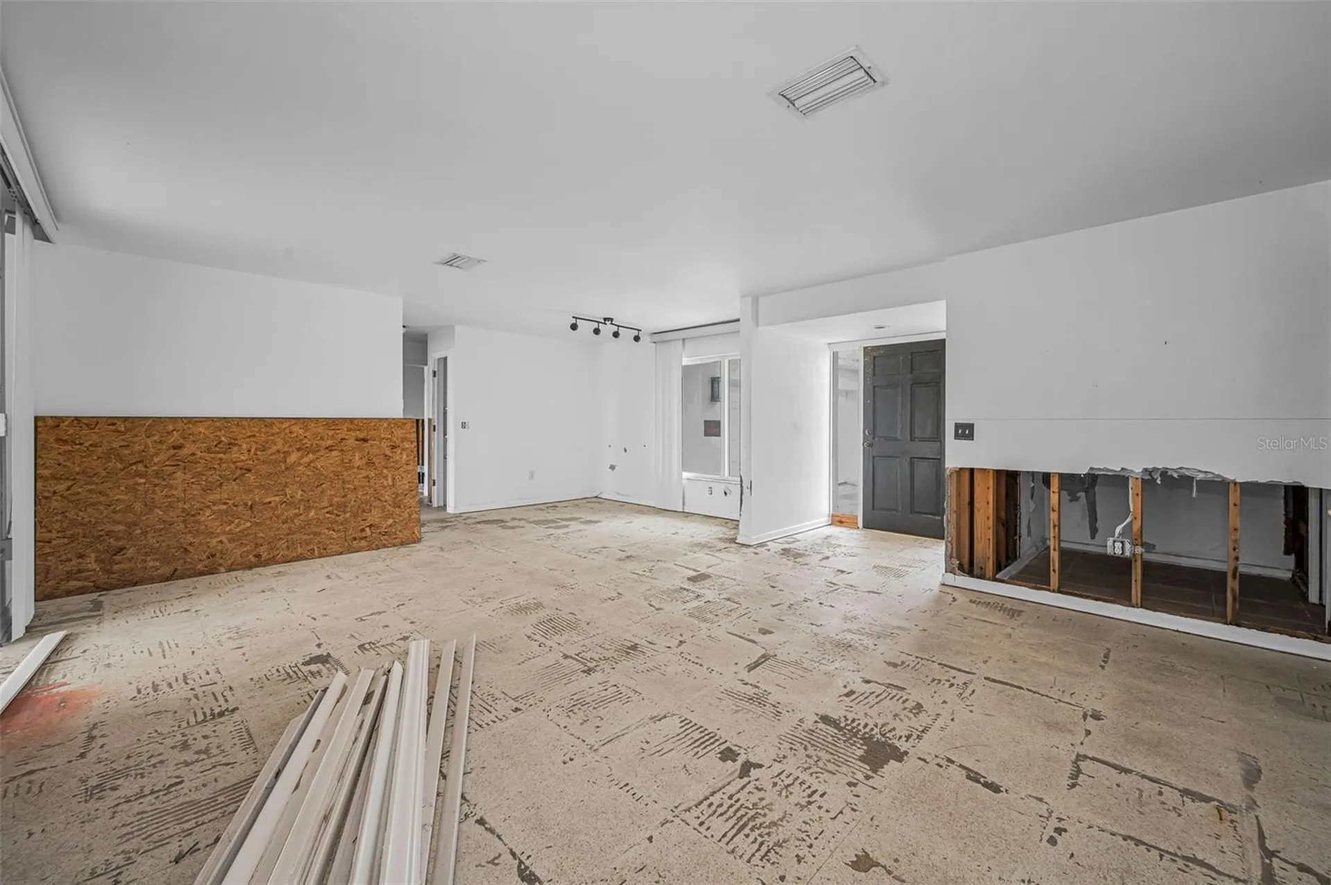 11566 47th Avenue N St Petersburg FL 33708