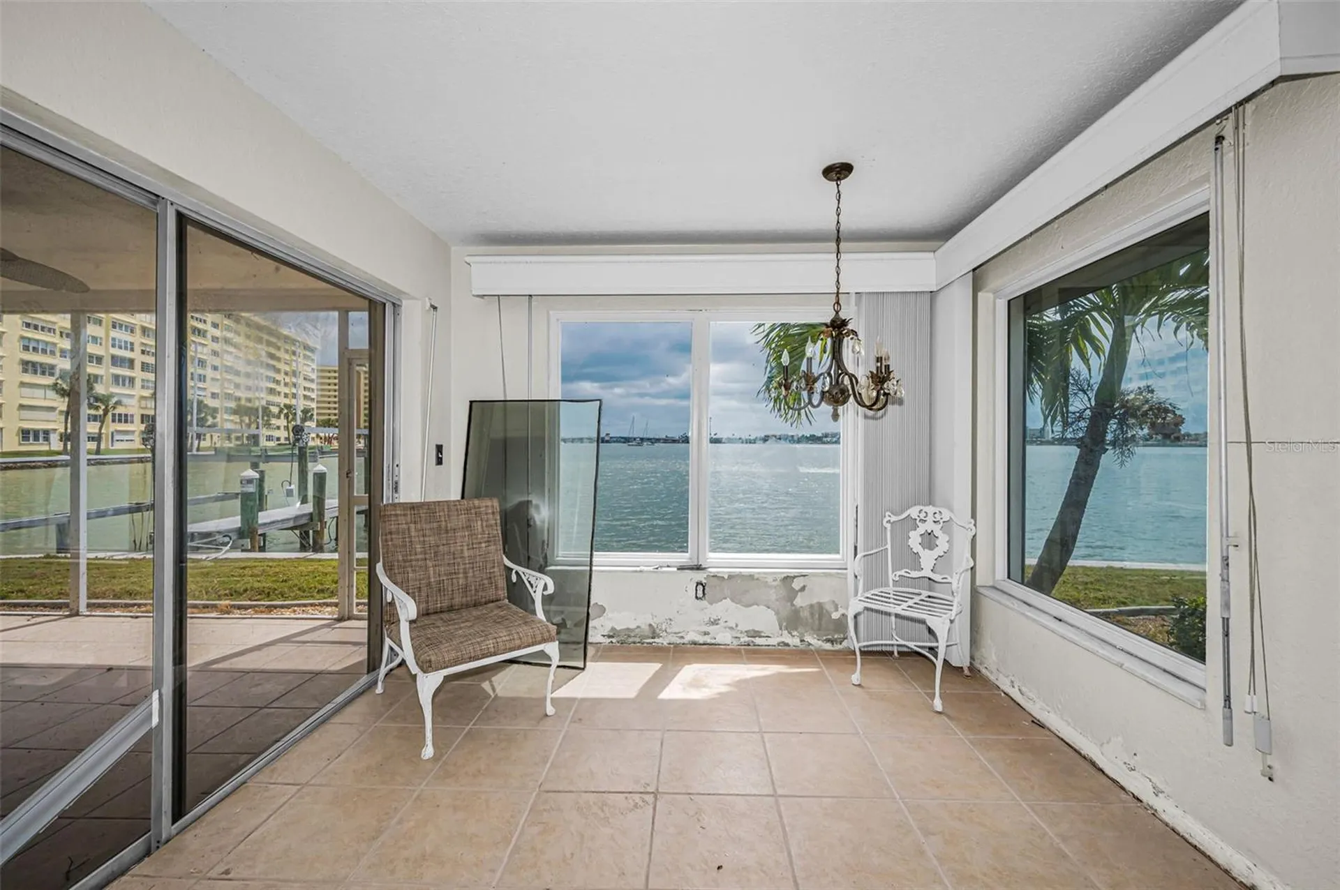 11566 47th Avenue N St Petersburg FL 33708