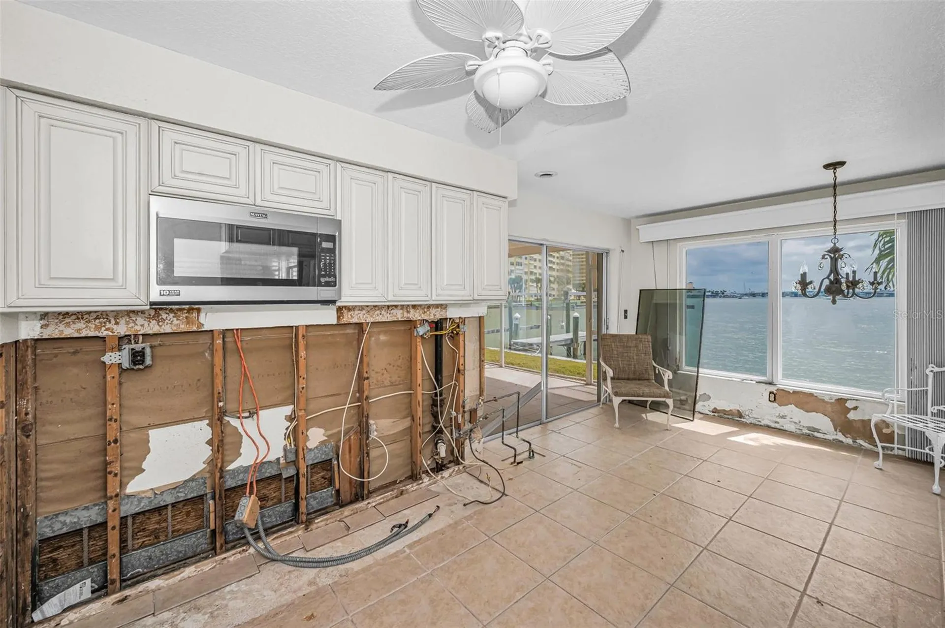 11566 47th Avenue N St Petersburg FL 33708