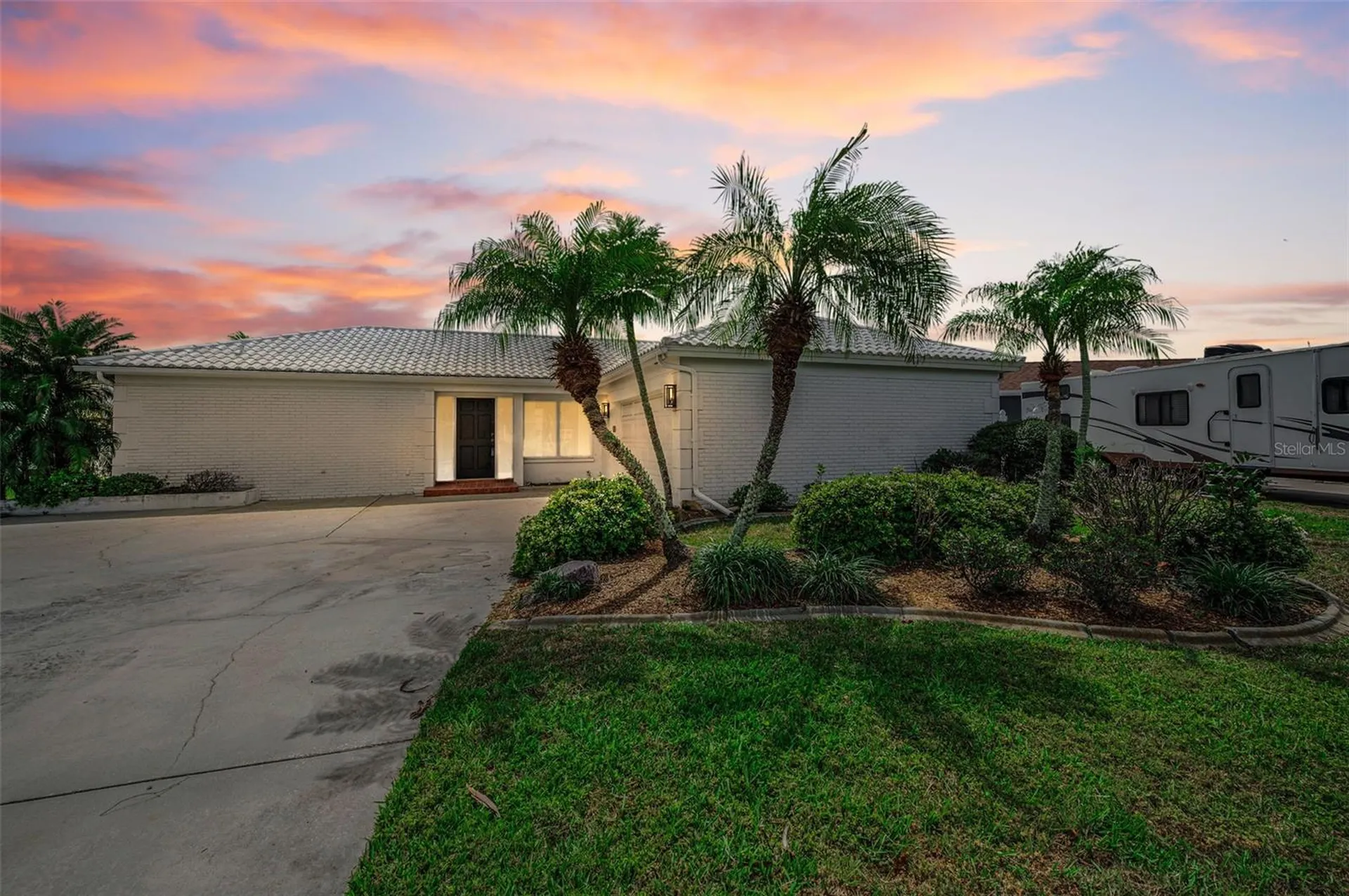 11566 47th Avenue N St Petersburg FL 33708