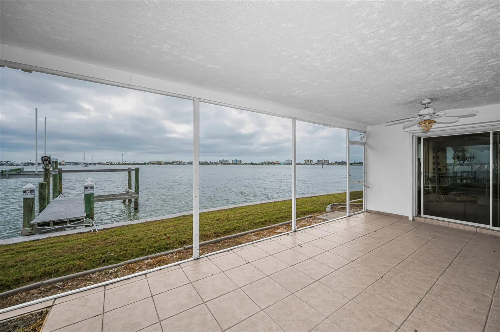 11566 47th Avenue N St Petersburg FL 33708
