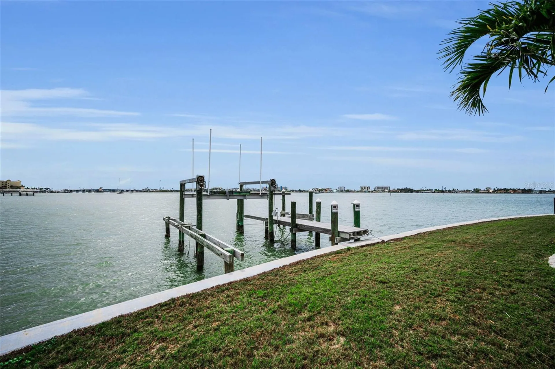11566 47th Avenue N St Petersburg FL 33708