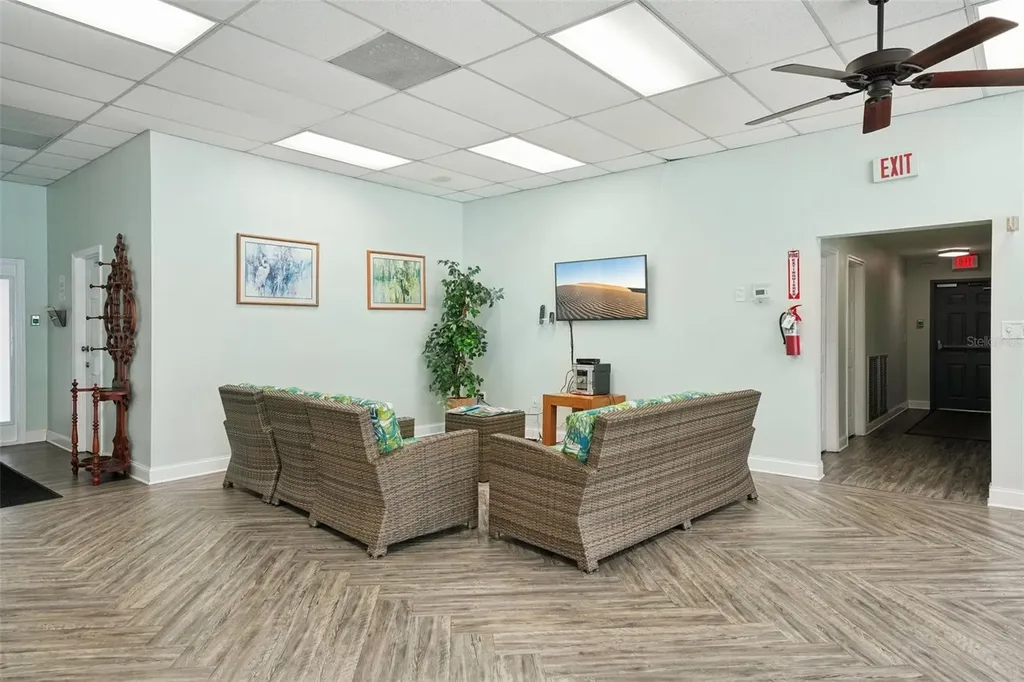 10800 Us Highway 19 N Pinellas Park FL 33782