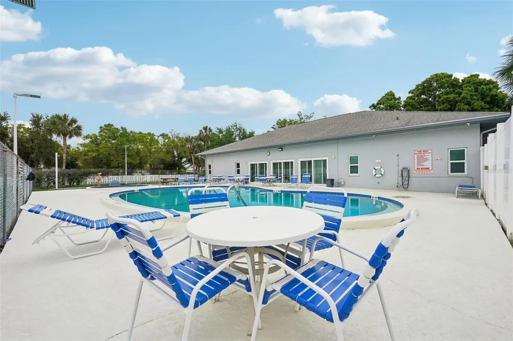10800 Us Highway 19 N Pinellas Park FL 33782