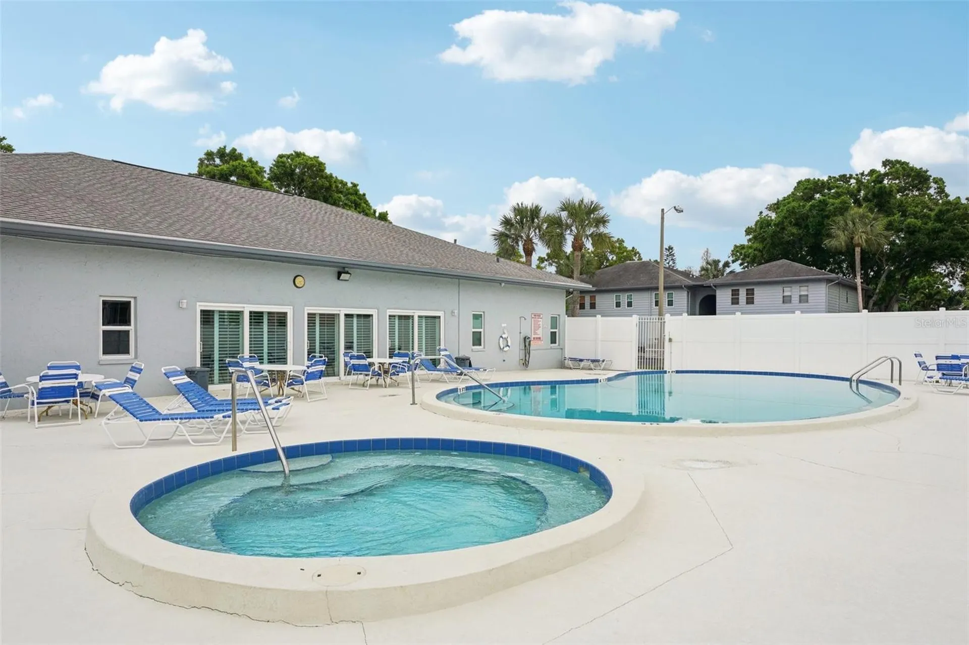 10800 Us Highway 19 N Pinellas Park FL 33782