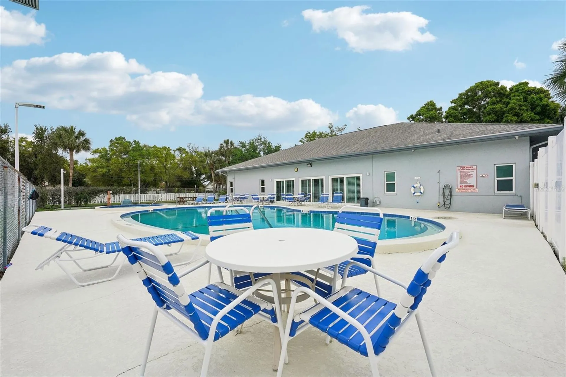 10800 Us Highway 19 N Pinellas Park FL 33782