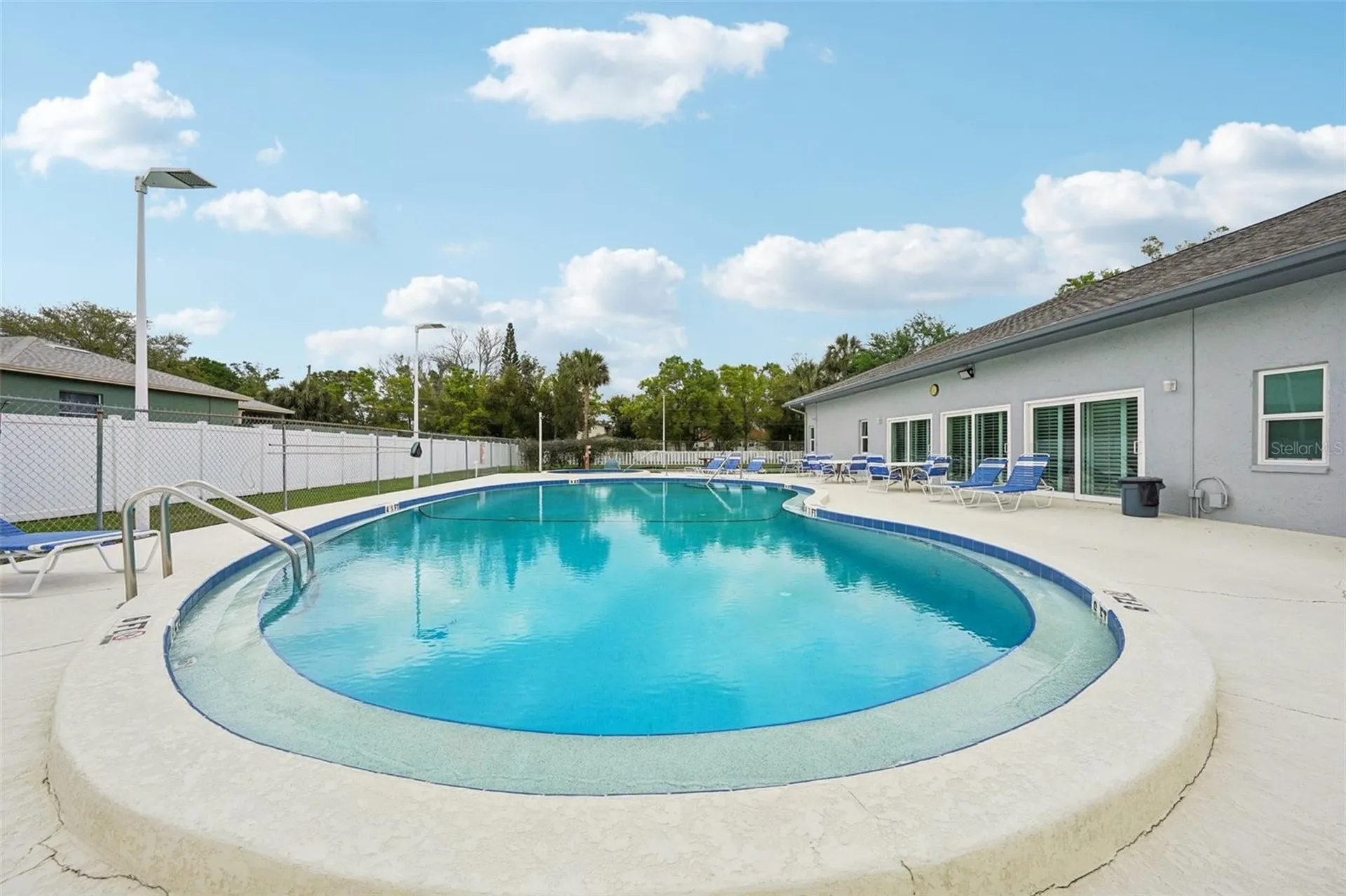 10800 Us Highway 19 N Pinellas Park FL 33782