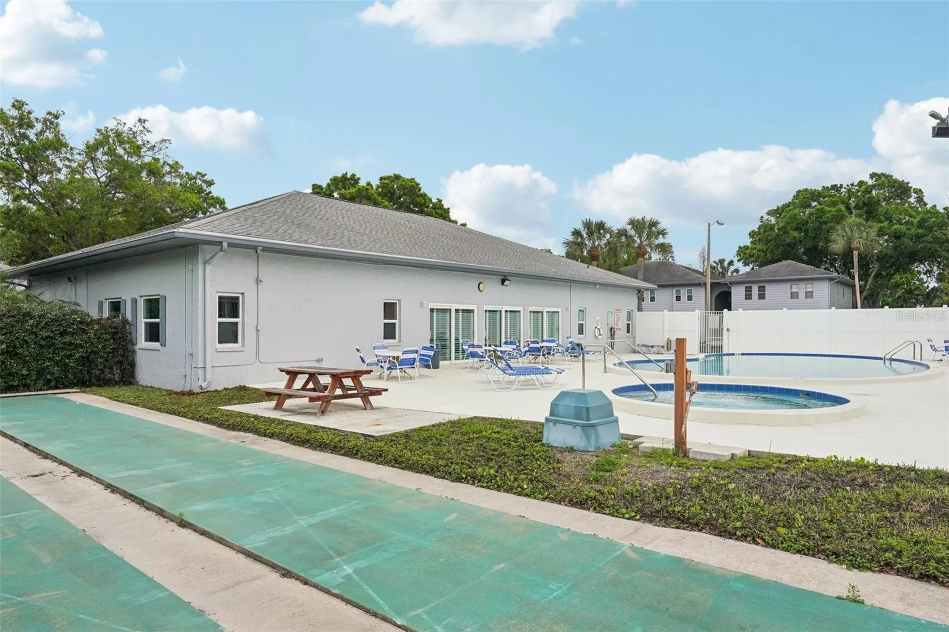 10800 Us Highway 19 N Pinellas Park FL 33782