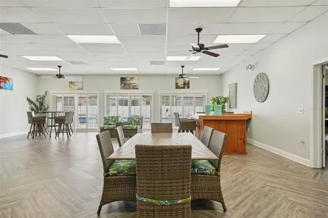 10800 Us Highway 19 N Pinellas Park FL 33782