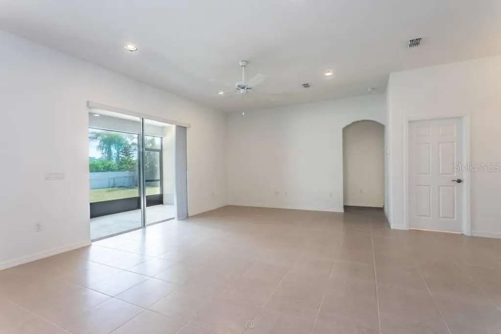 10 Fischer Lane Palm Coast FL 32137