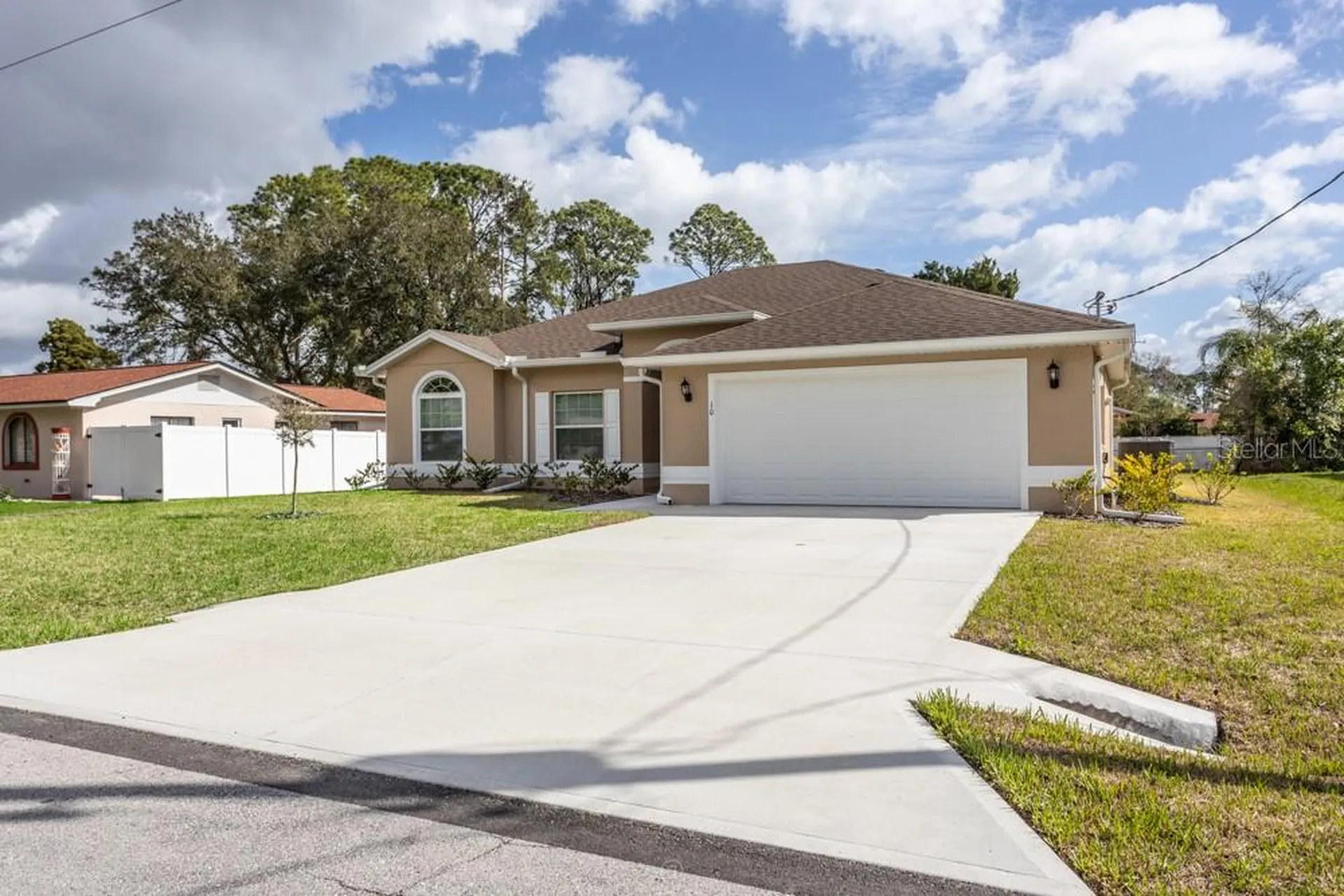 10 Fischer Lane Palm Coast FL 32137