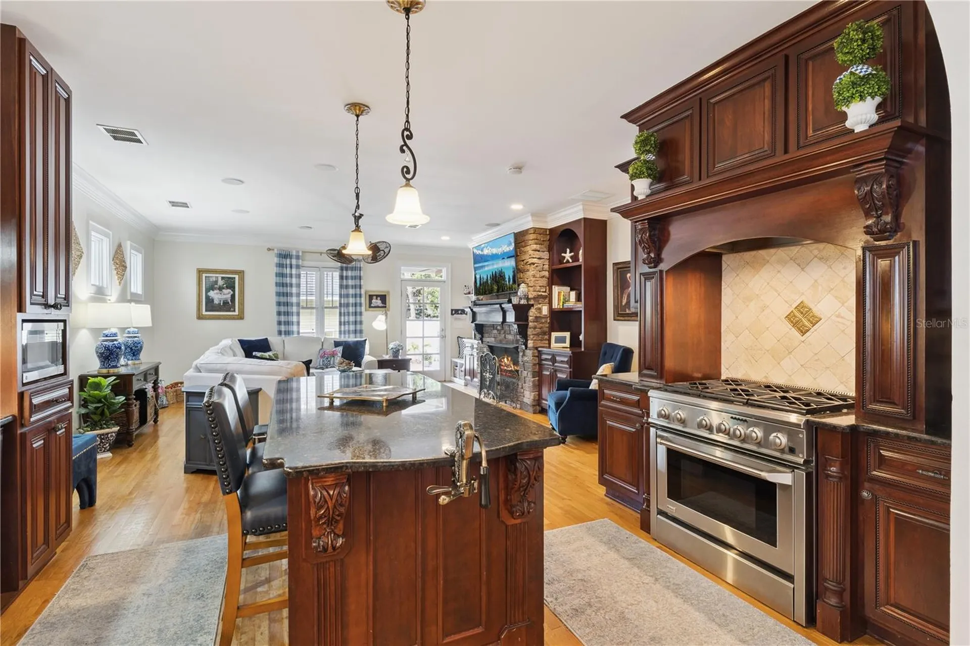 1232 Poinsettia Avenue Orlando FL 32804