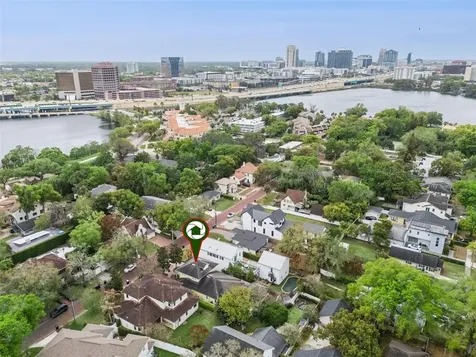 1232 Poinsettia Avenue Orlando FL 32804
