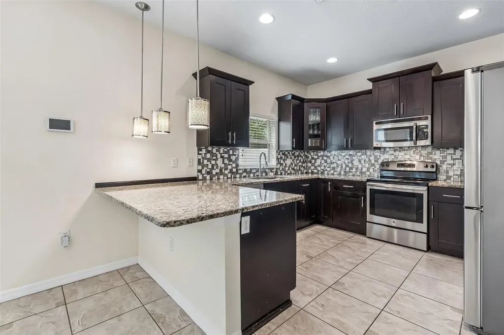 6105 Merrifield Drive Zephyrhills FL 33541