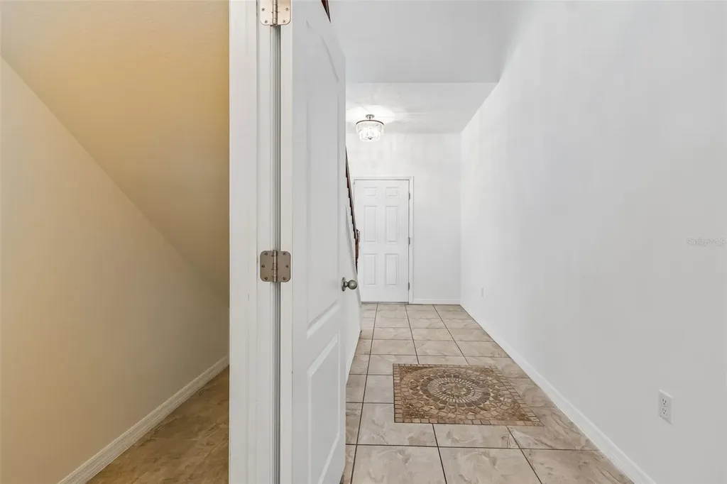 6105 Merrifield Drive Zephyrhills FL 33541
