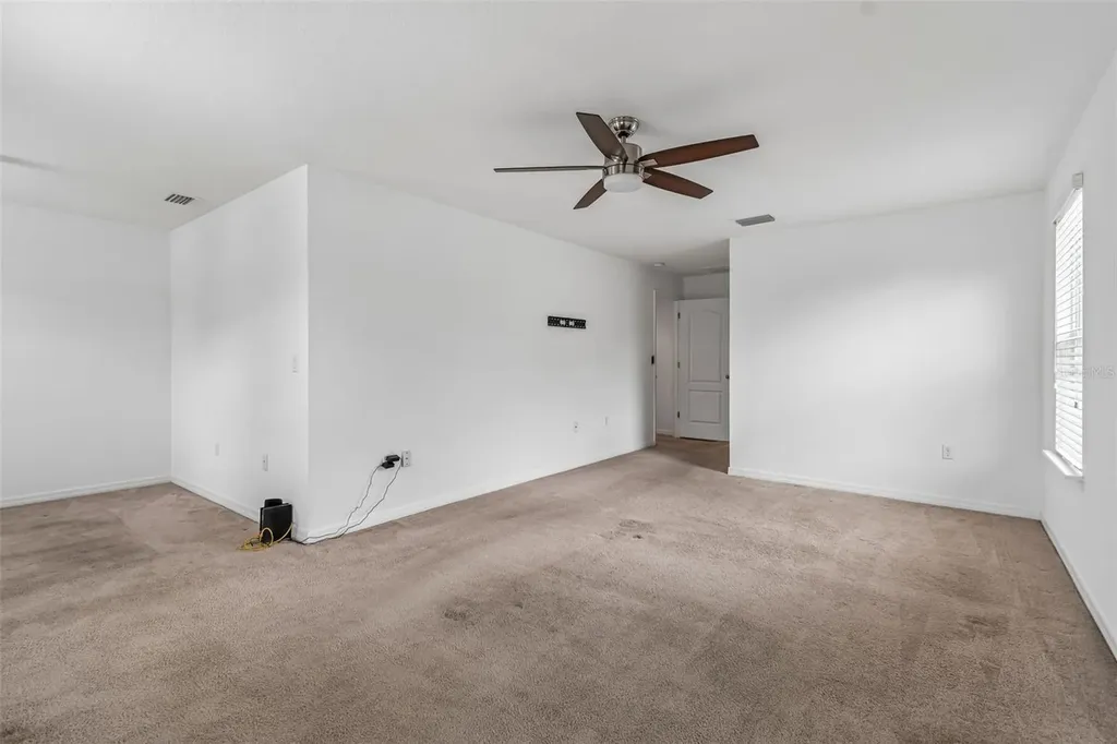 6105 Merrifield Drive Zephyrhills FL 33541