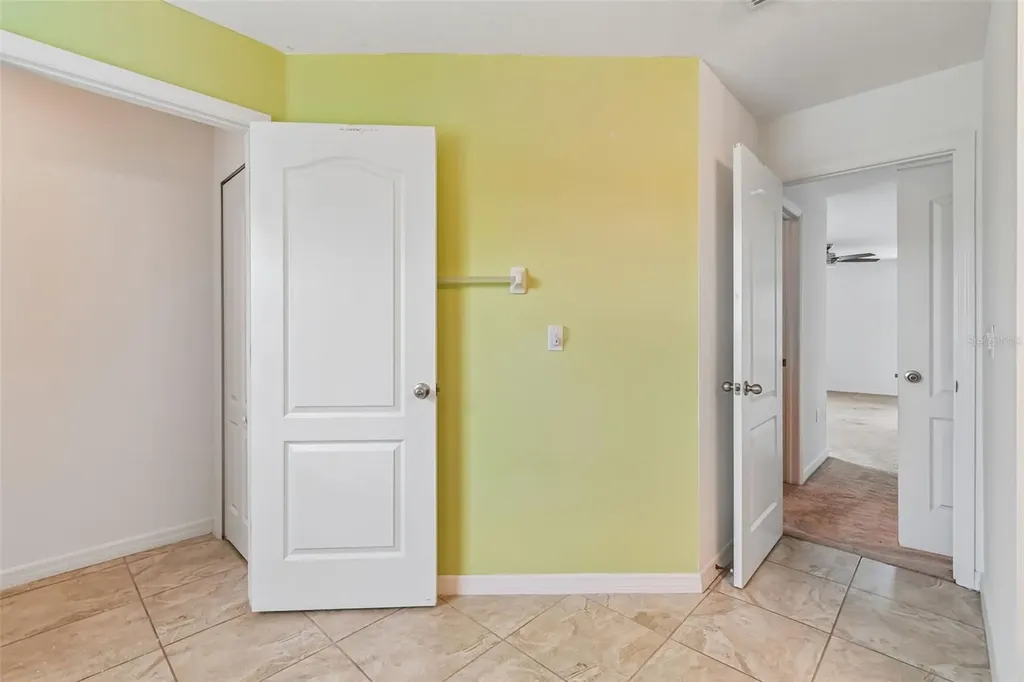 6105 Merrifield Drive Zephyrhills FL 33541