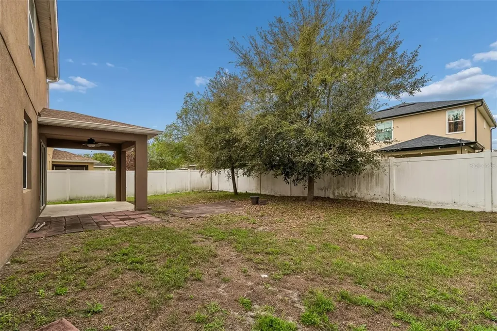 6105 Merrifield Drive Zephyrhills FL 33541