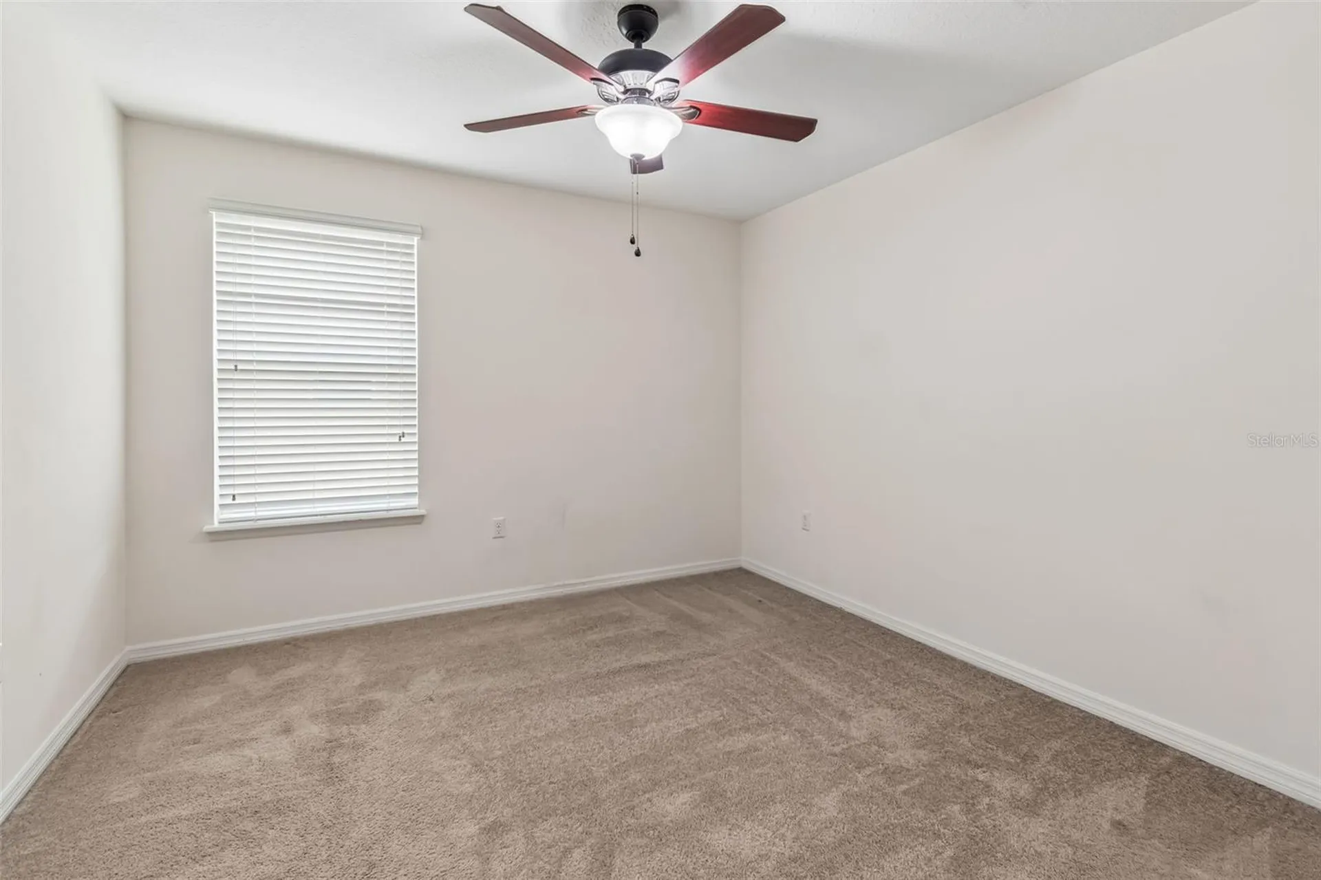 6105 Merrifield Drive Zephyrhills FL 33541
