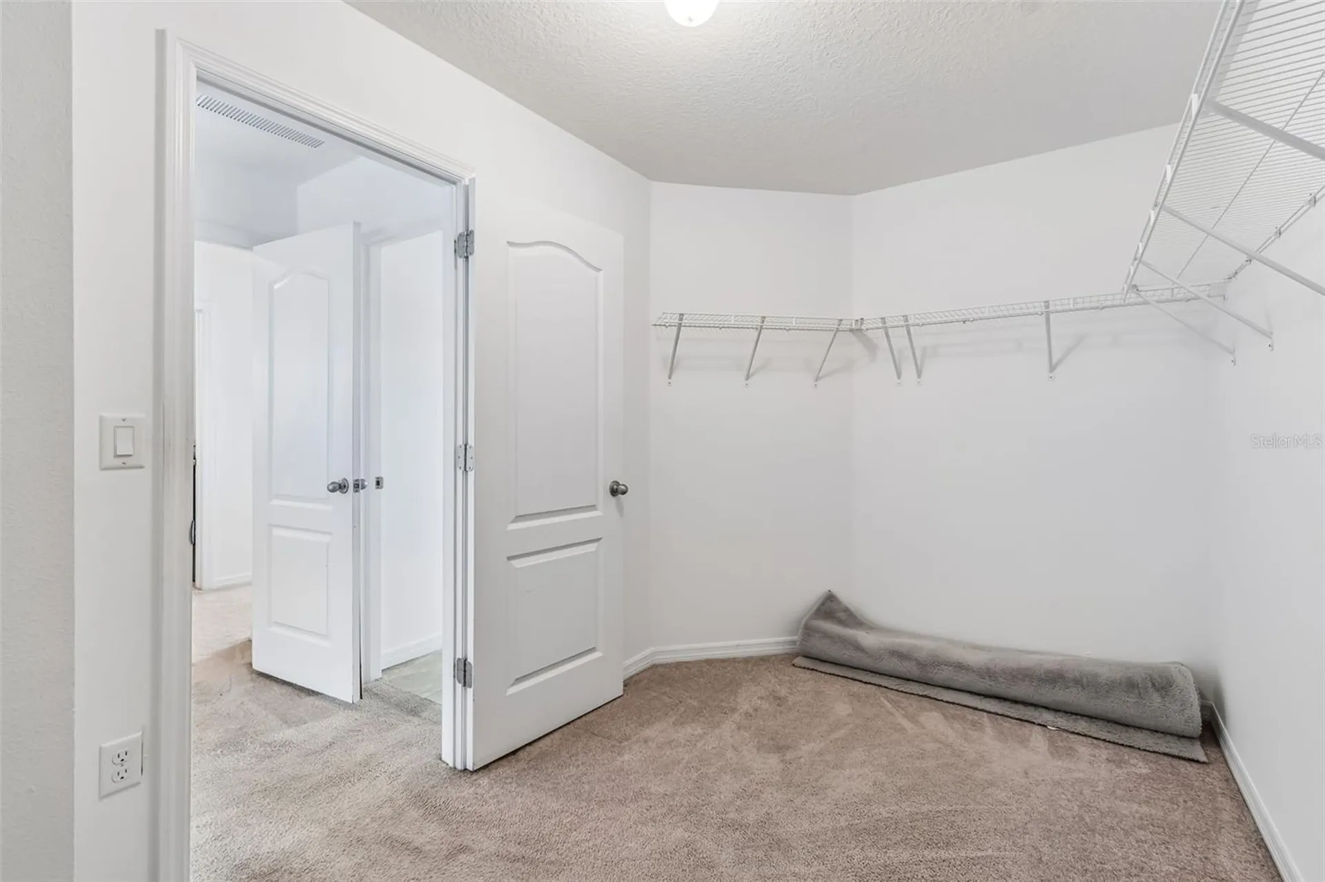 6105 Merrifield Drive Zephyrhills FL 33541