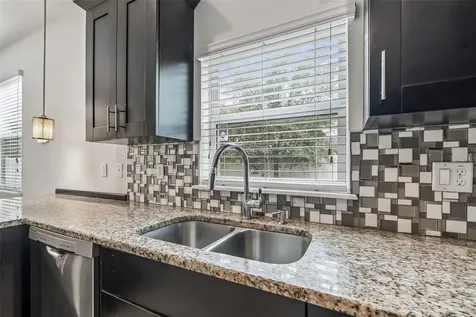 6105 Merrifield Drive Zephyrhills FL 33541