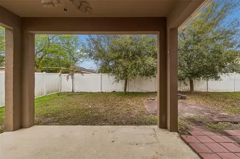 6105 Merrifield Drive Zephyrhills FL 33541